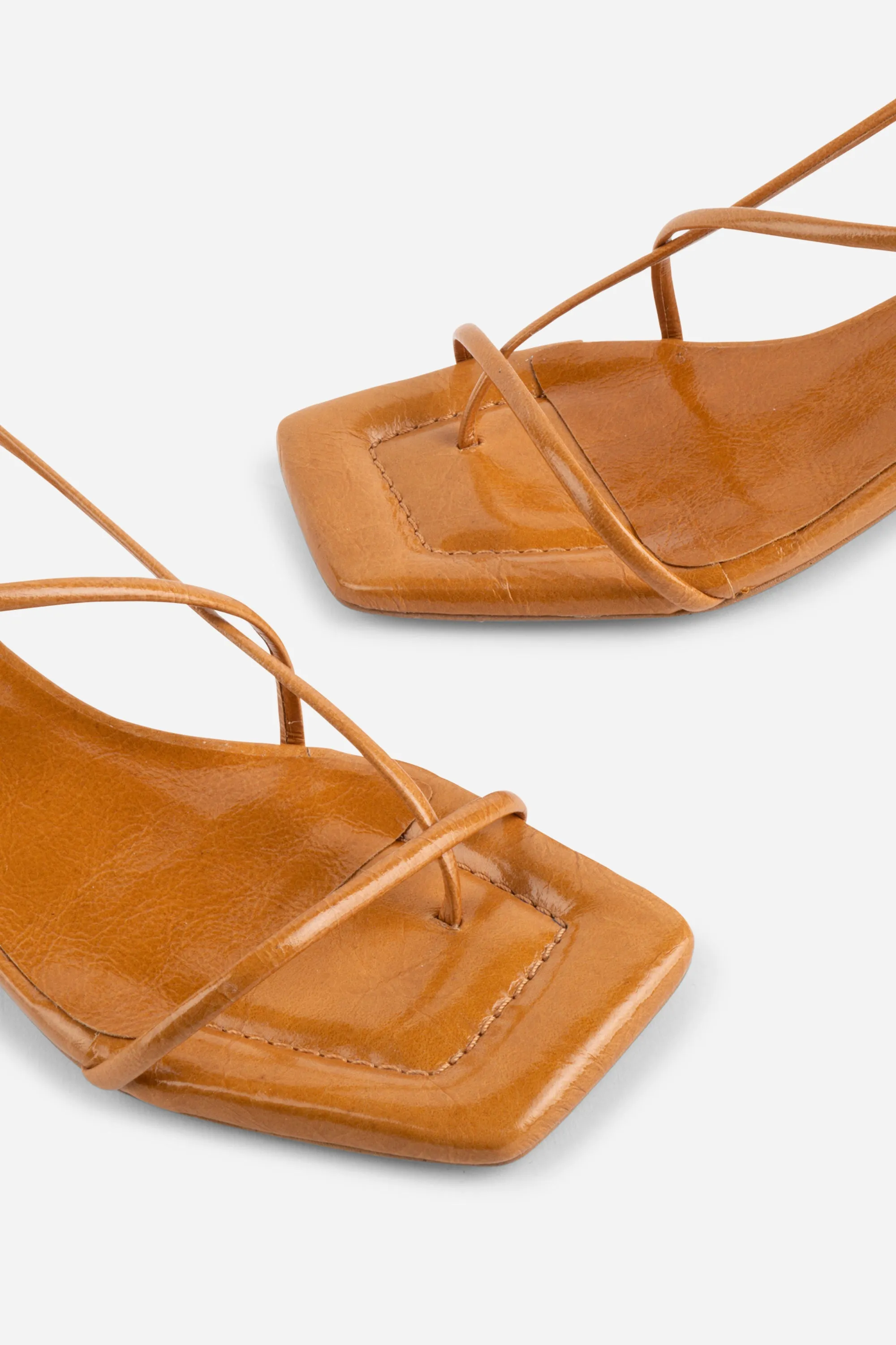 ANCA PATENT LEATHER HEEL