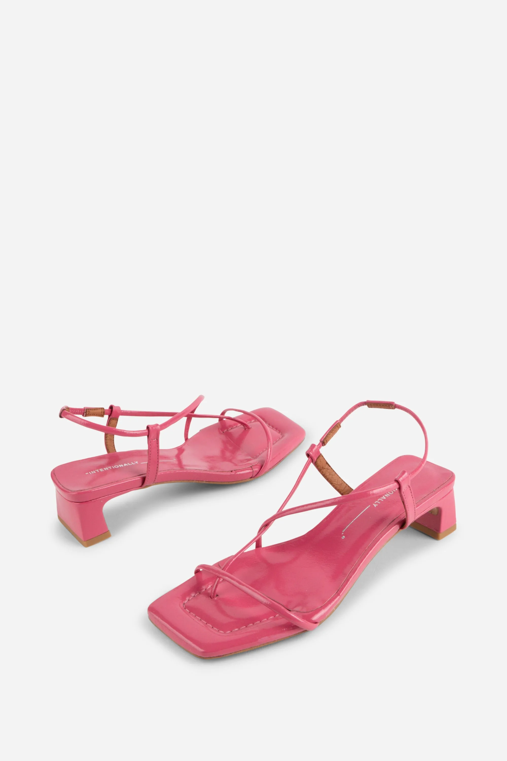 ANCA PATENT LEATHER HEEL