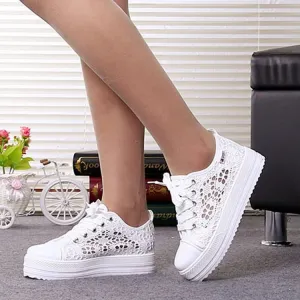 Canvas Women's Shoe with Design