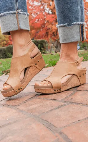 Carley Camel Wedge *