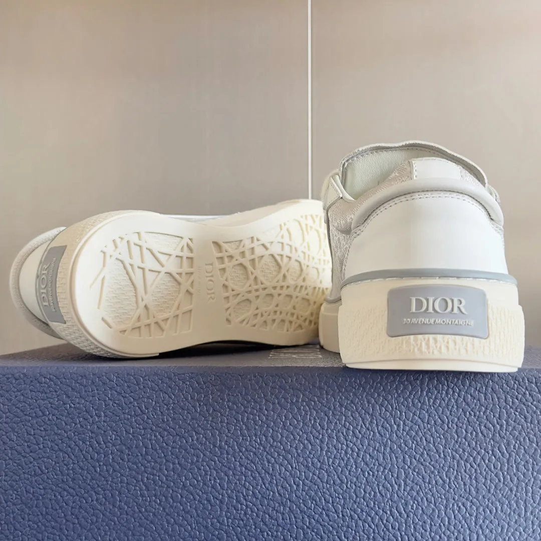 CD B33 Sneaker 40mm White Grey Monogram Suede
