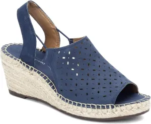 Clarks Women's Petrina Gail Wedge Sandal