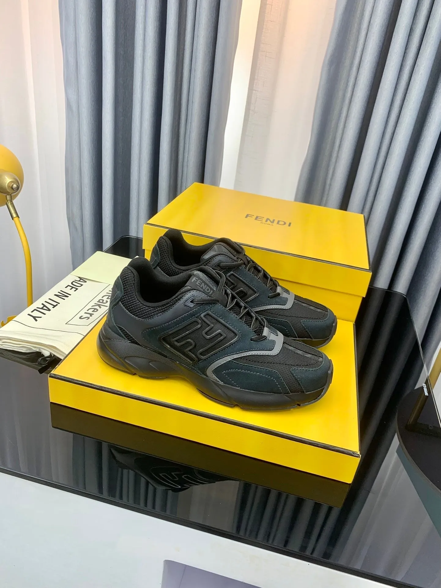 FASTER Comprehensive catalog AND CALFSKIN FENDI FENDI SUEDE BLACK IN TRAINER Comprehensive assistance
