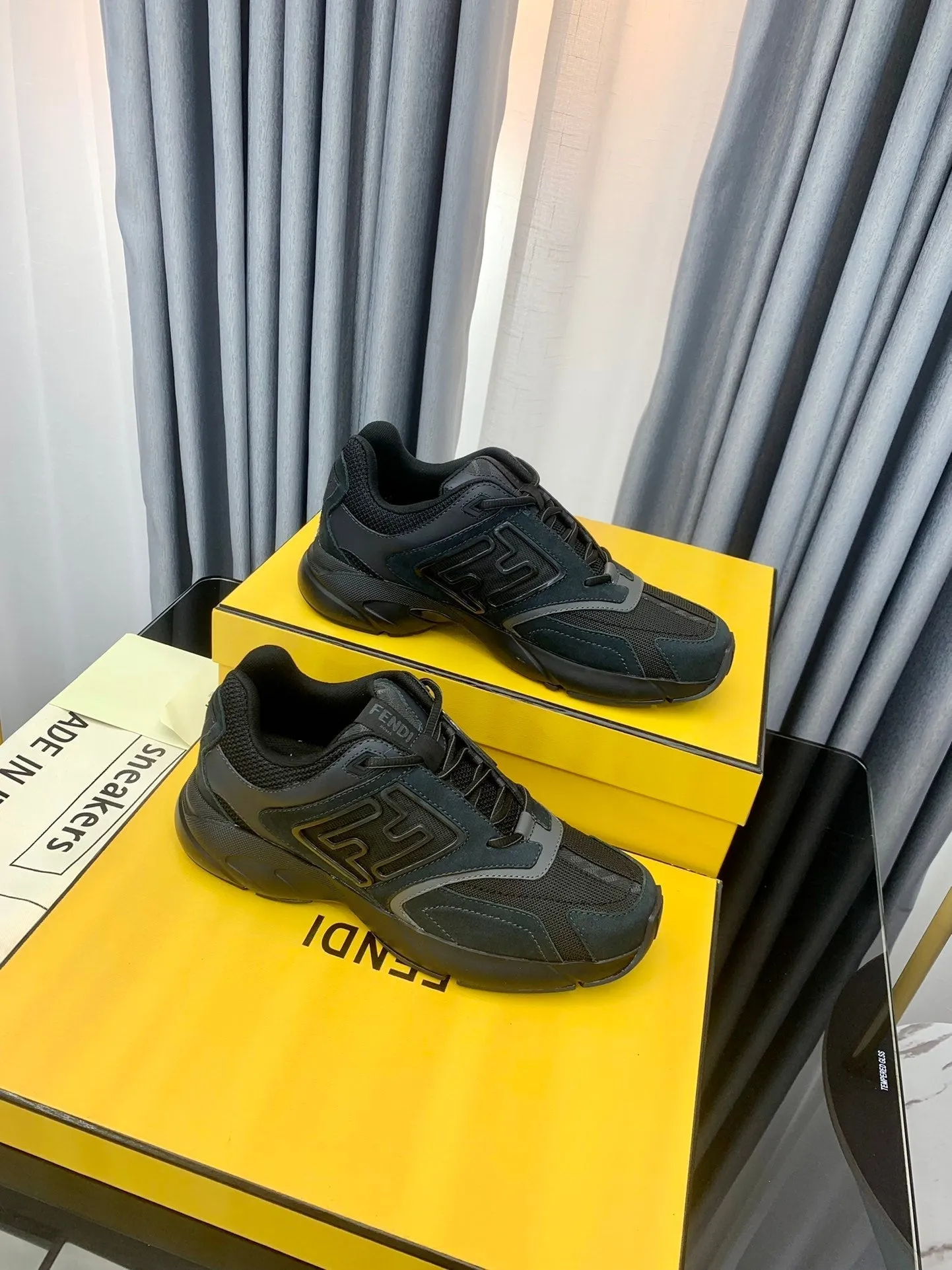 FASTER Comprehensive catalog AND CALFSKIN FENDI FENDI SUEDE BLACK IN TRAINER Comprehensive assistance