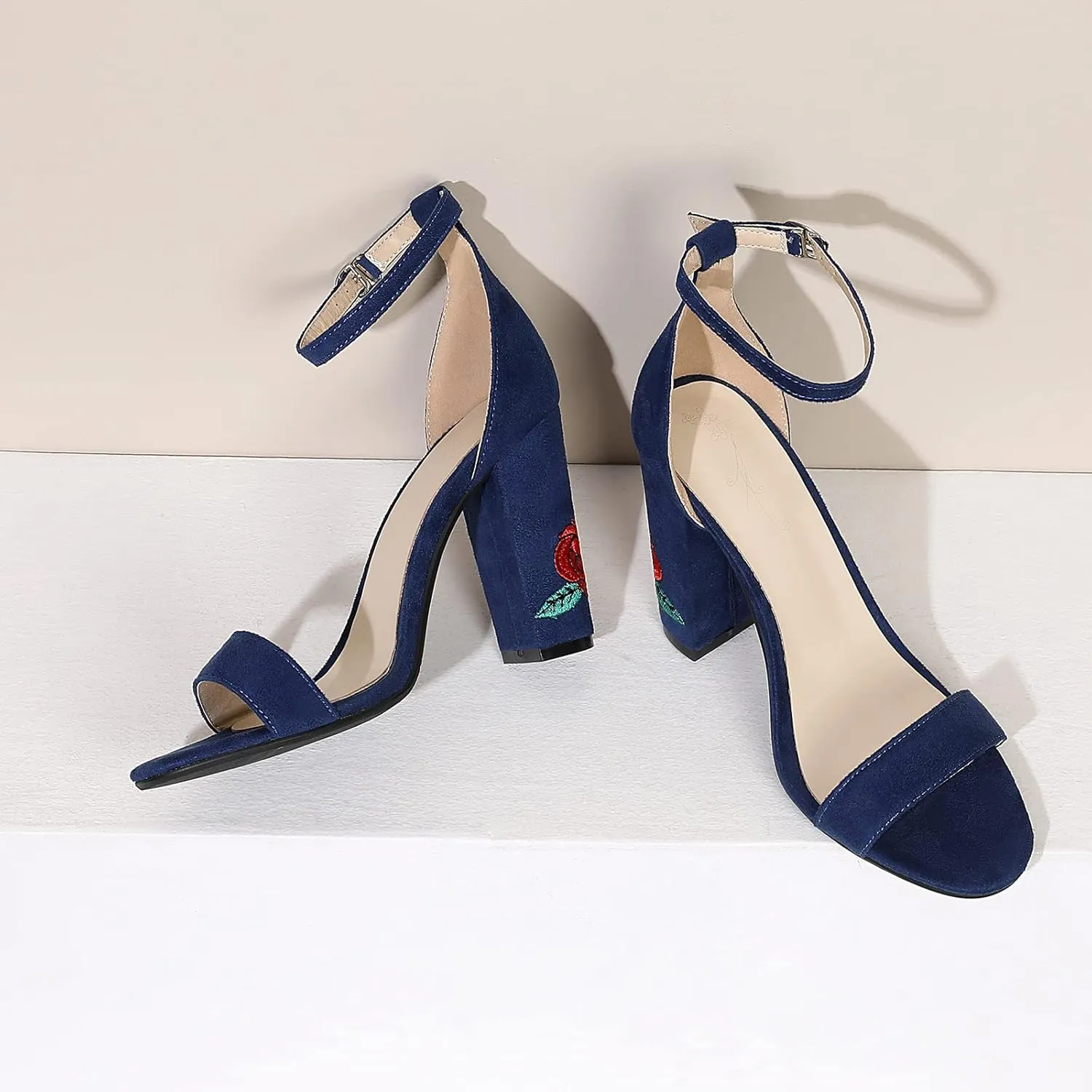 Gicoiz Women Classic Open Toe Embroidered Block Heel Sandals