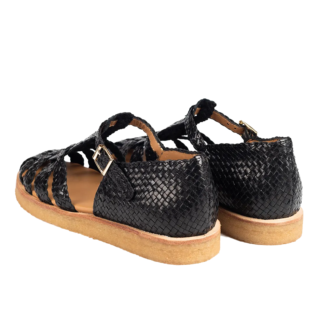 Hand-braided strap sandal with buckle
