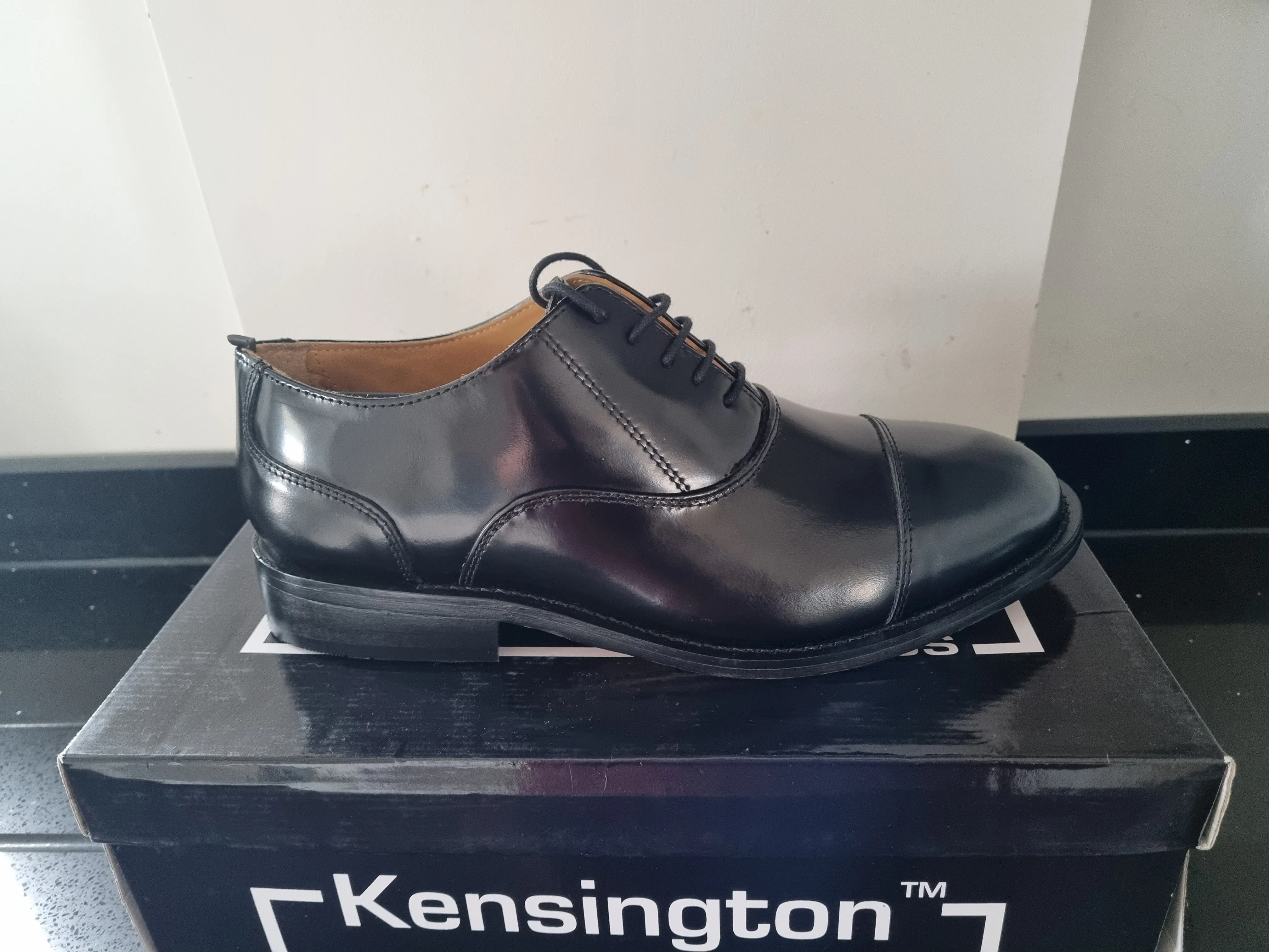 Kensington Black Oxford Shoe (M802A)