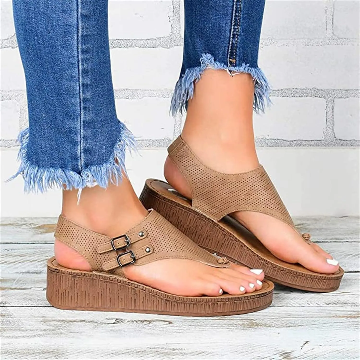 Ladmiple Sandals for Women Fashion Flip Flops Platform Sandal Casual Beach Travel Clip Toe Slipppers Shoes Dressy Summer