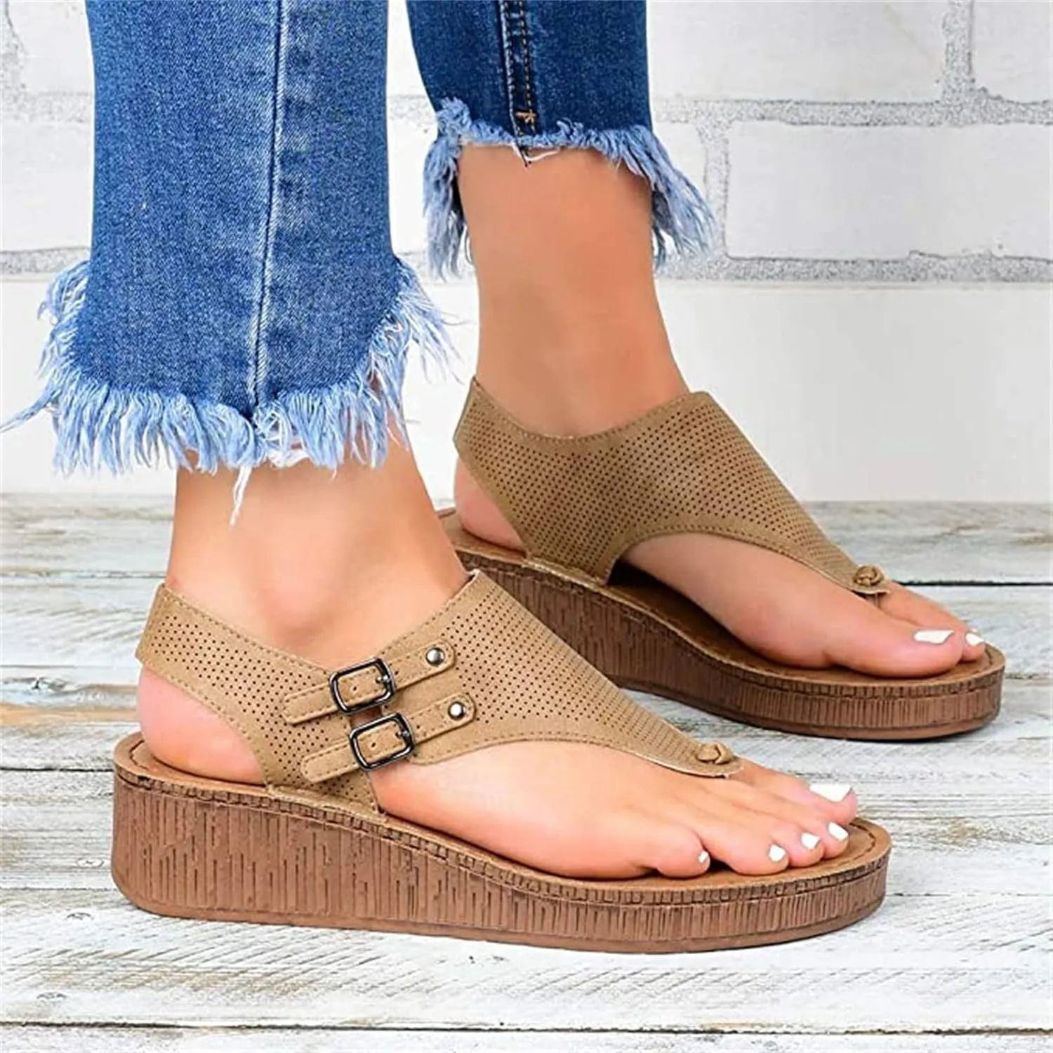 Ladmiple Sandals for Women Fashion Flip Flops Platform Sandal Casual Beach Travel Clip Toe Slipppers Shoes Dressy Summer