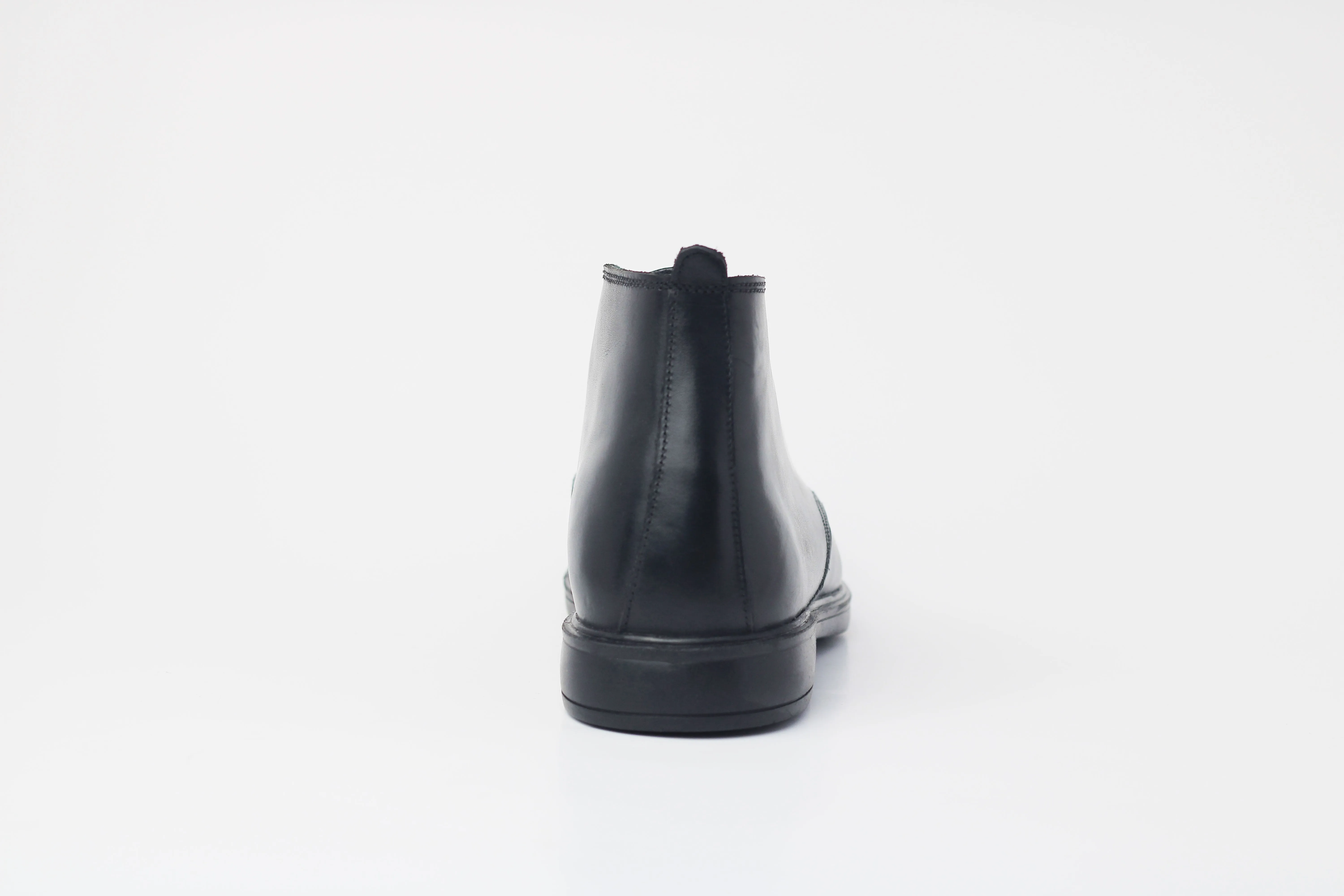 Men’s Chukka Boots