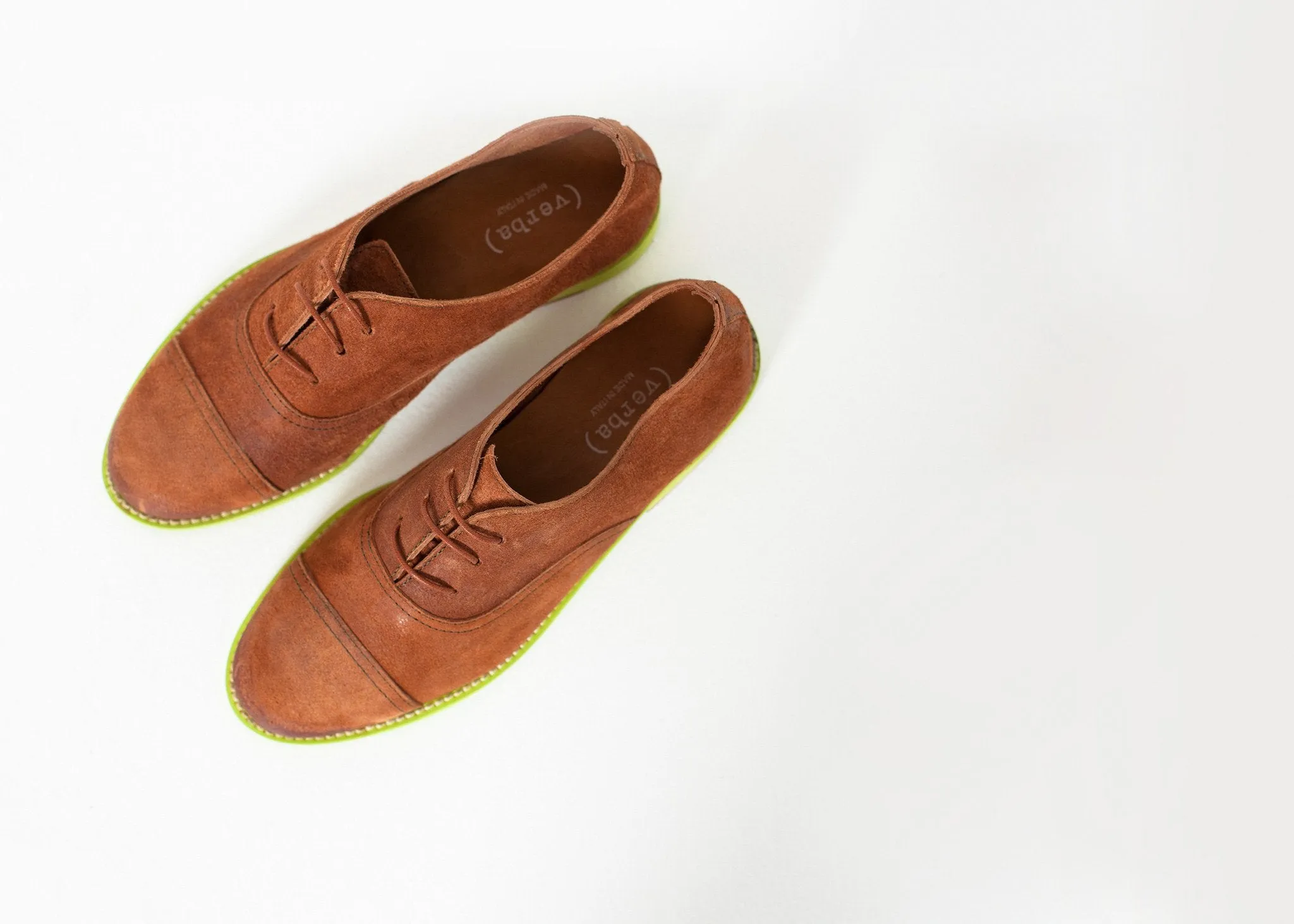 Multi-functional Oxford Natural/Lime in Suede Rich selection