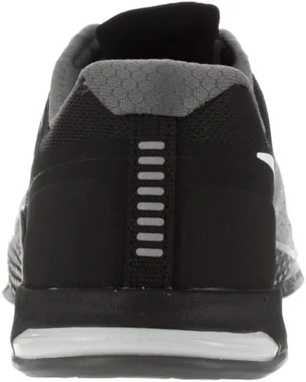 Nike Women's Metcon 2 Ankle-High Fashion Sneaker
