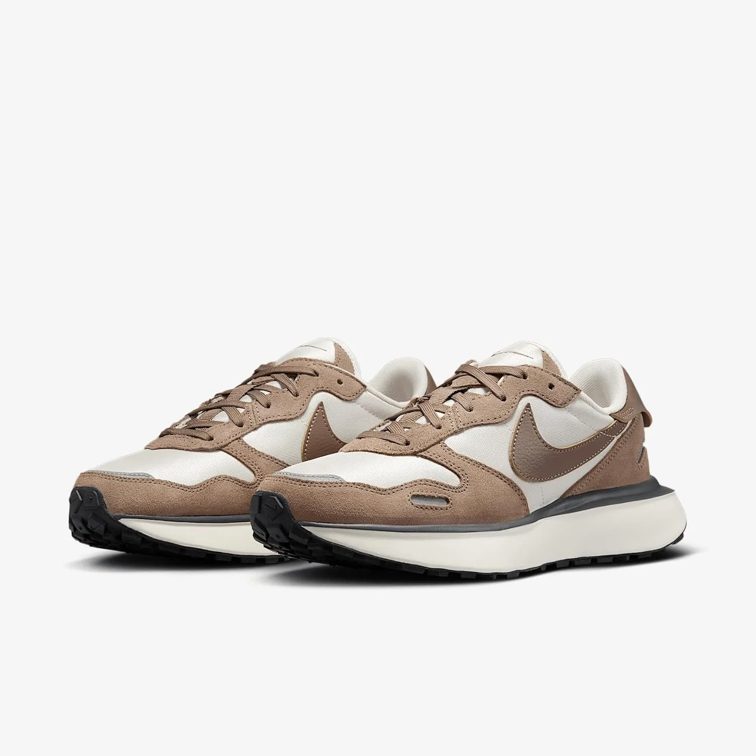 Nike Women's Sneaker
