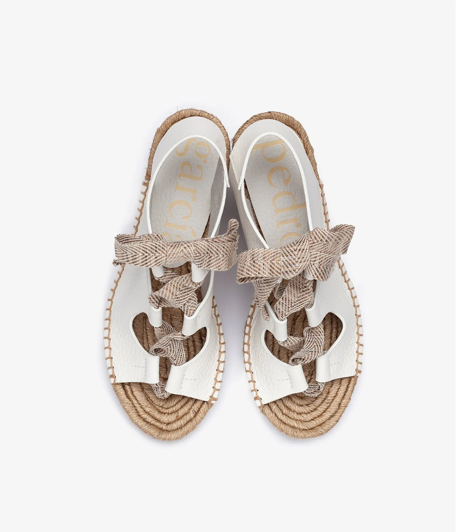 otelia / white cervo