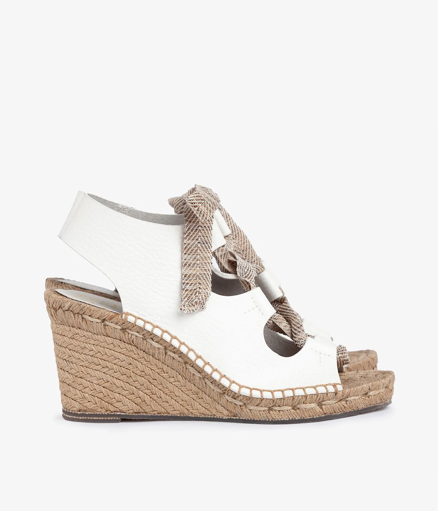 otelia / white cervo