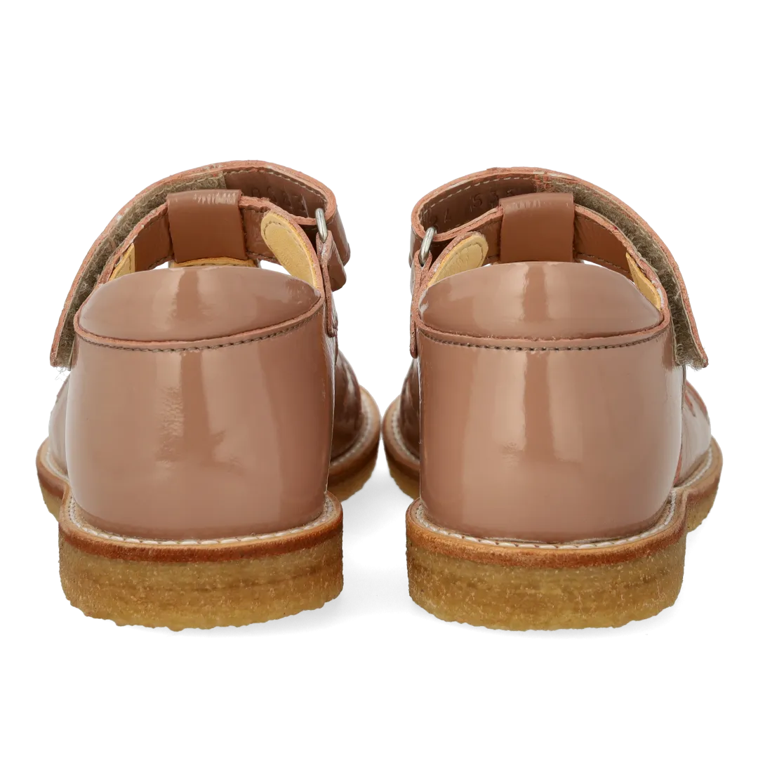 Sandal with drop detail in sparkling glitter
