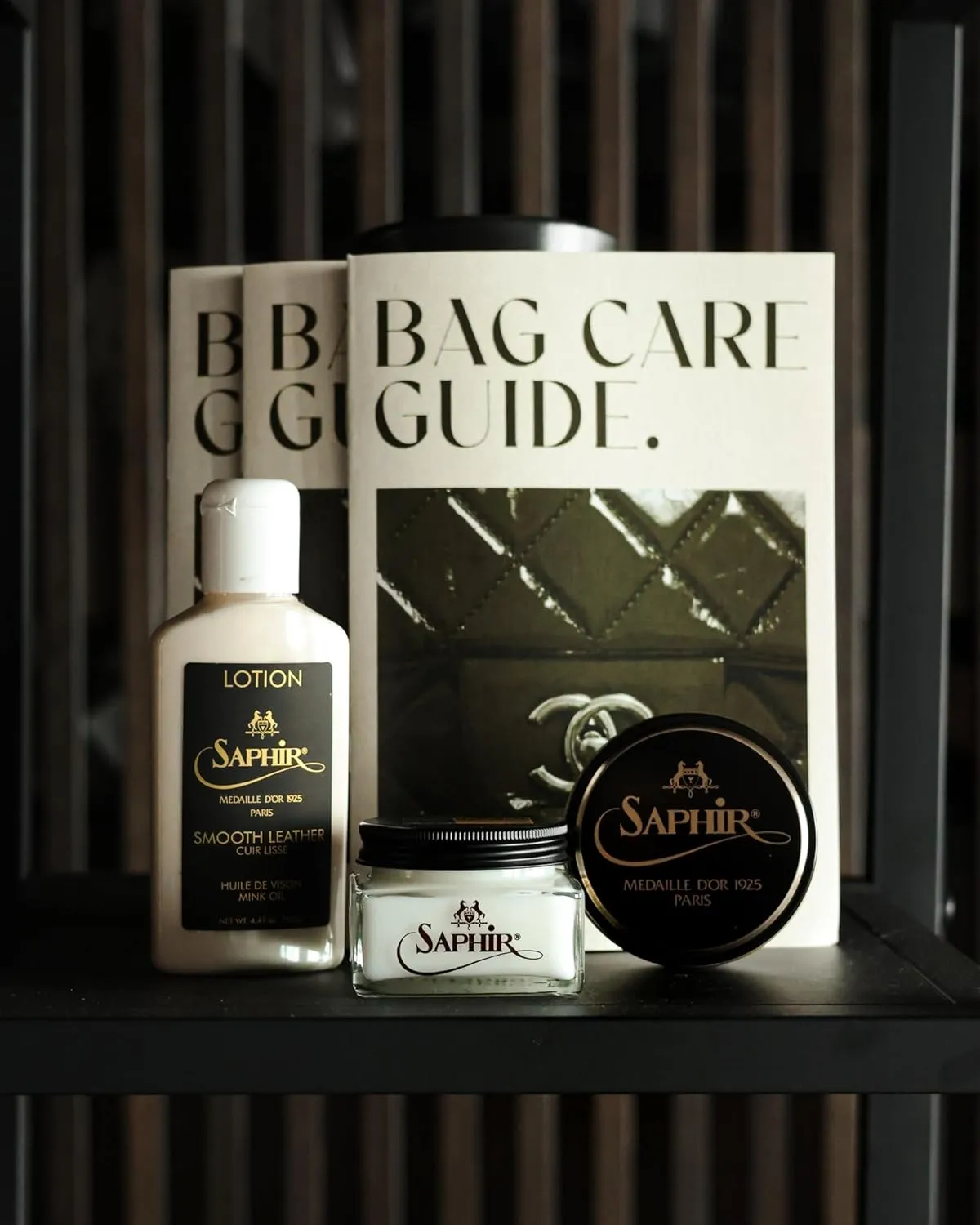 SAPHIR Medaille d’Or Pate De Luxe - Natural Wax Shoe Polish for Leather Shining