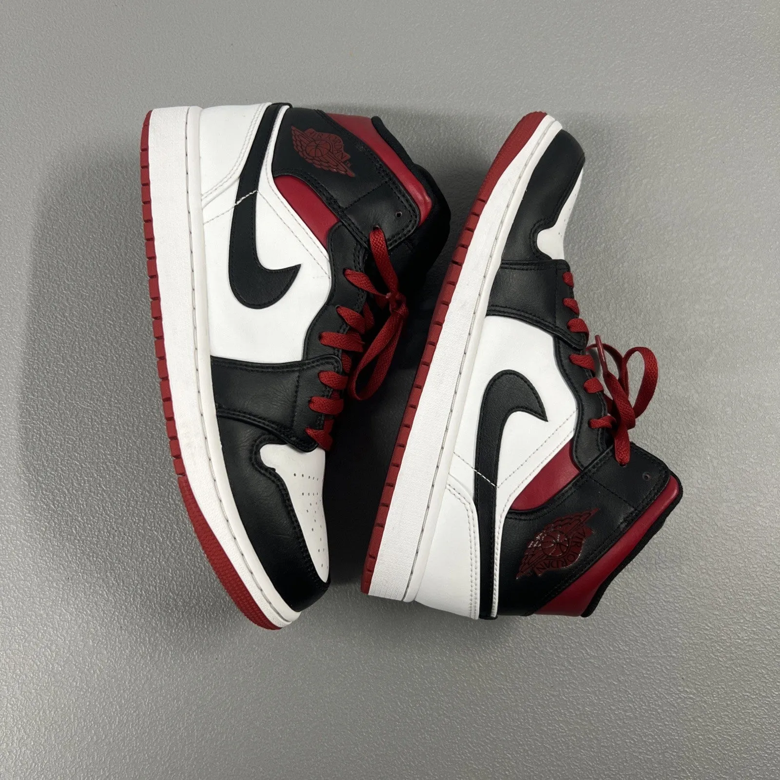 Size 9 - Air Jordan 1 Mid 'Gym Red Black Toe'