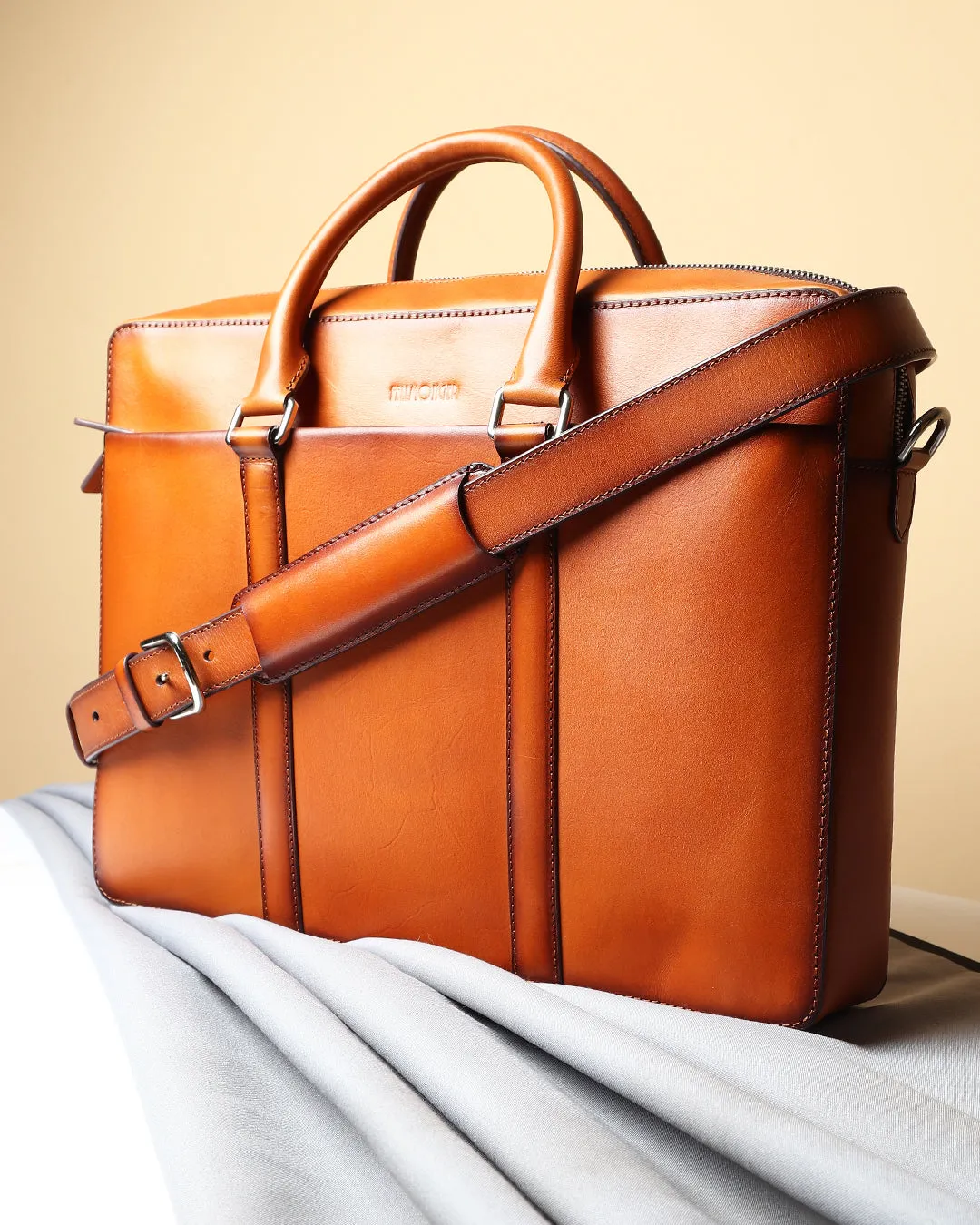 Tan Patina Classic Laptop Bag