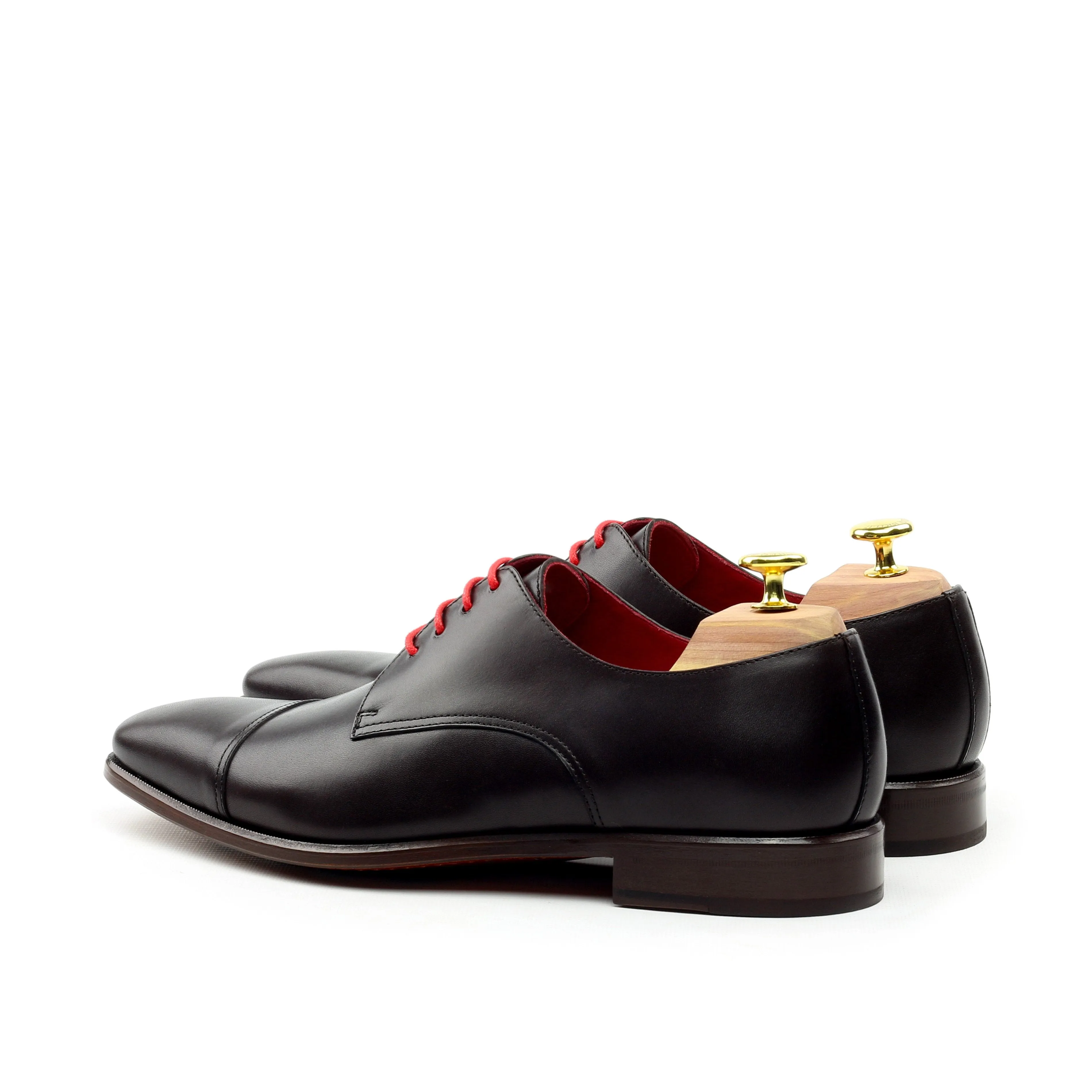 Unique Handcrafted Classic Oxford by Le Ruux