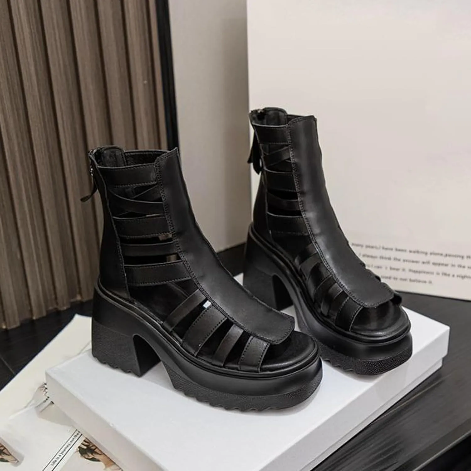 Women Leather Platform Gladiator Sandals Fashion Round Open Toe Back Zipper Chunky Wedge Roman Sandals Summer Casual Beach Parties Shoes