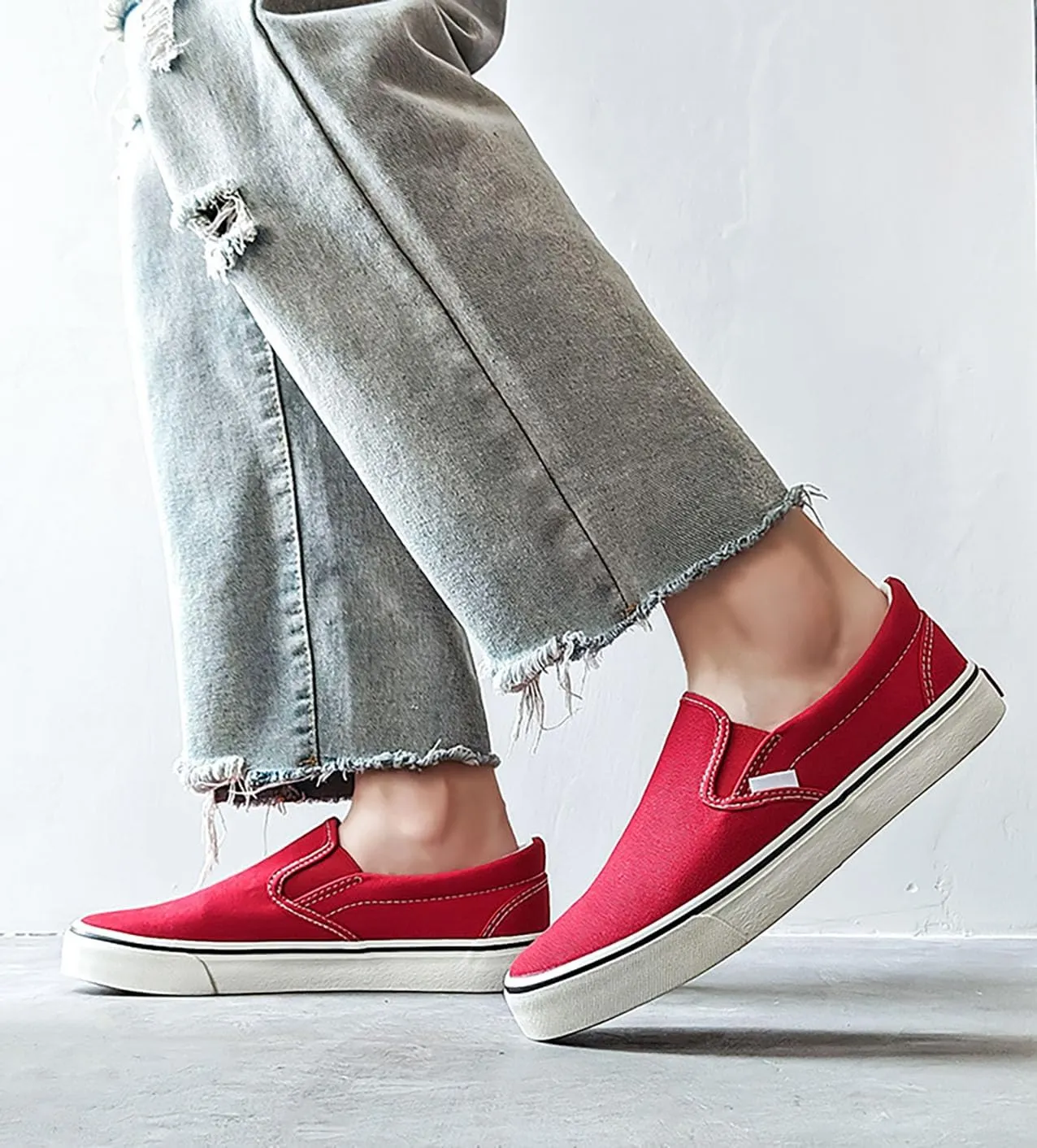 Women's Canvas Mesh Thick Bottom Shoes Cloud Slip Shoes One Stirrup Casual Shoes Board Shoes Running Shoes Foam Flat Shoes Biscuit Shoes