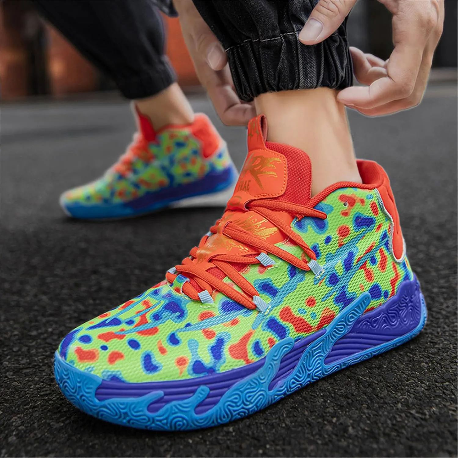 Womens Lightweight Lace Up High Top Fashion Basketball Shoes Soft Non-Slip Running Tennis Volleyball Sneakers Classic Sports Shoes